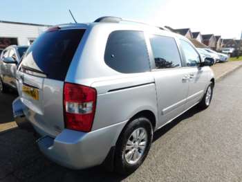 Used Kia Sedona 2010 for sale - 74165848: Photo