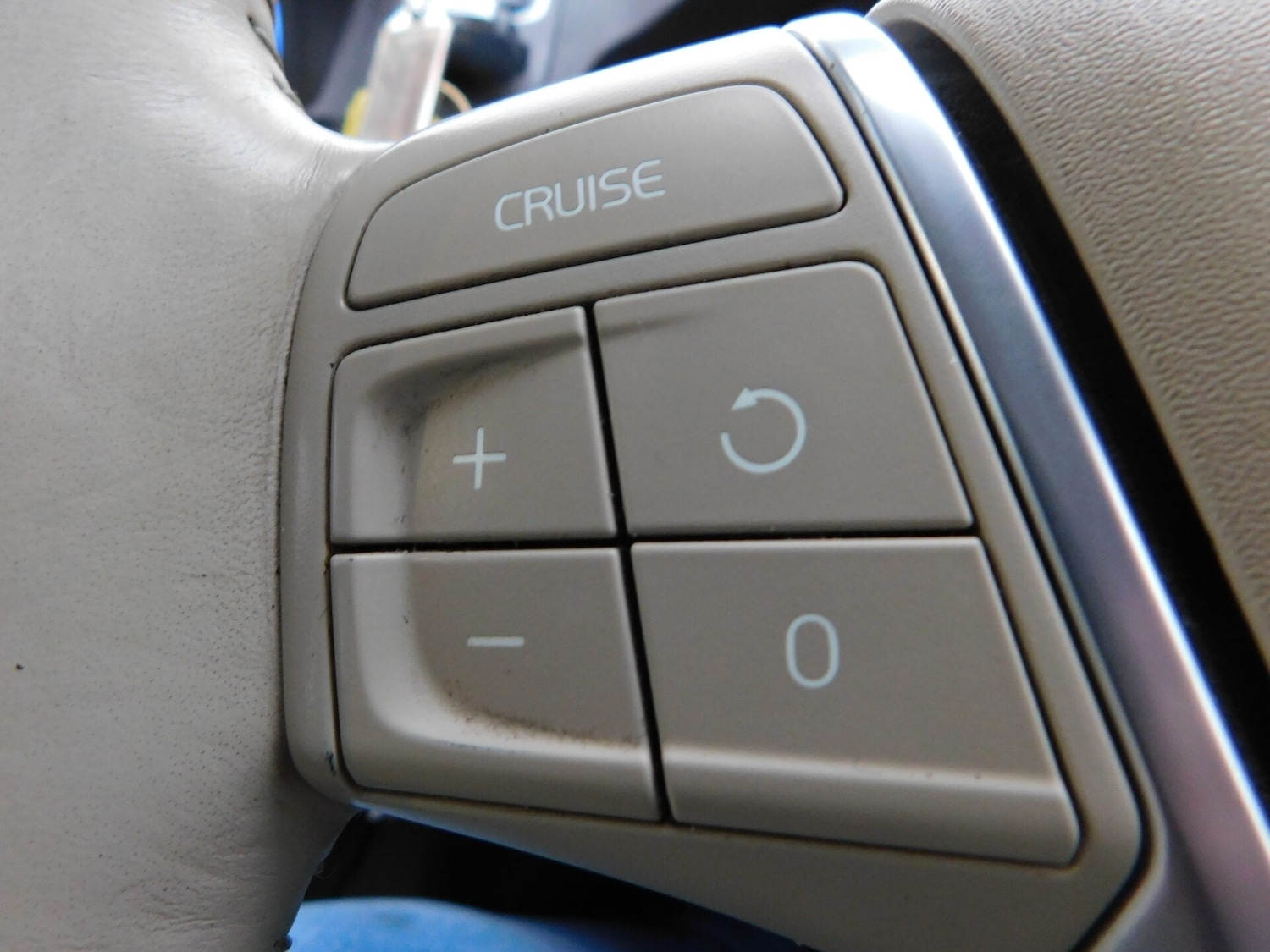 Used Volvo V70 2012 for sale - 77689400: Photo 16