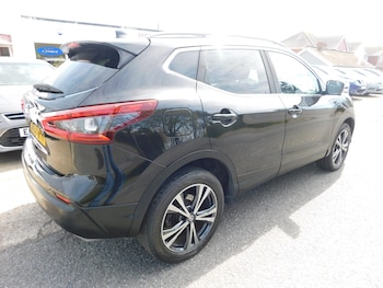 Used Nissan Qashqai 2017 for sale - 78284501: Photo