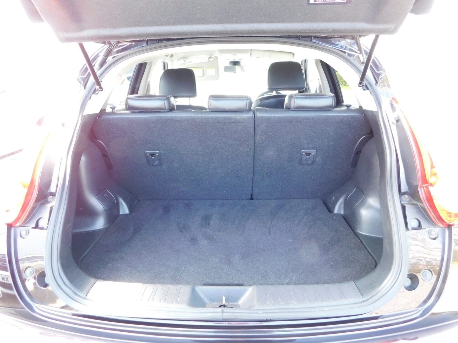 Used Nissan Juke 2012 for sale - 78198310: Photo 17