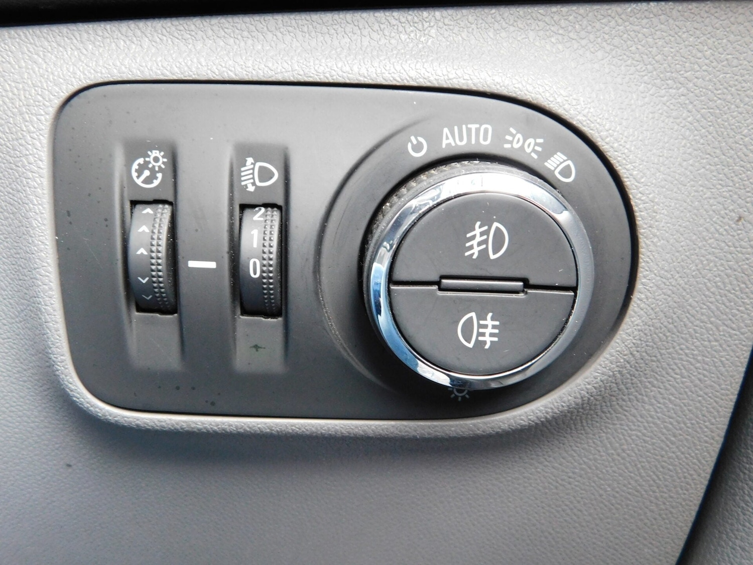 Used Vauxhall Corsa 2017 for sale - 78122864: Photo 19