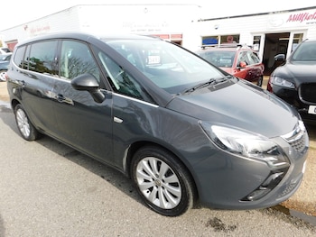 2015 - TECH LINE 5-Door