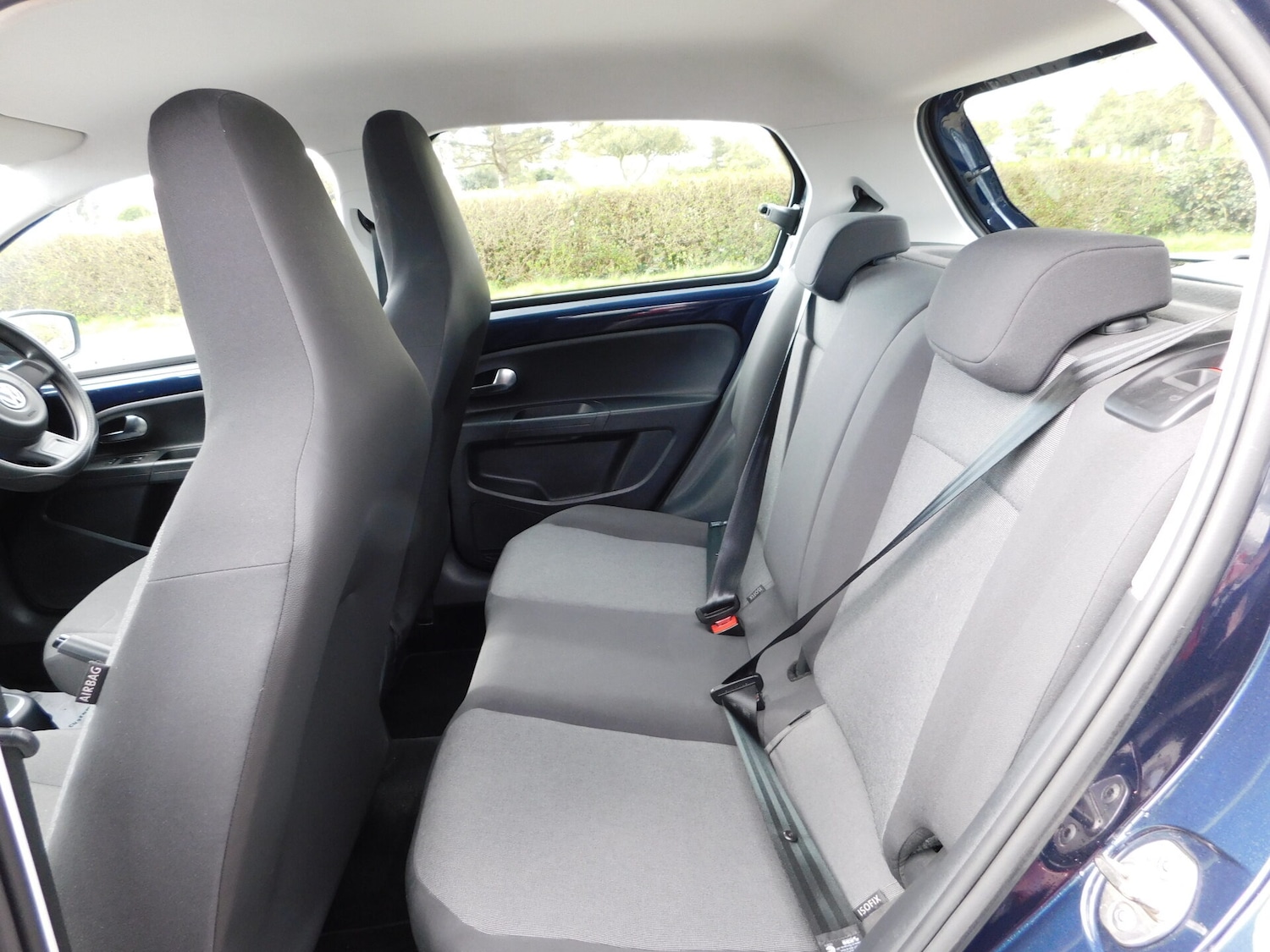 Used Volkswagen up! 2015 for sale - 78054342: Photo 11