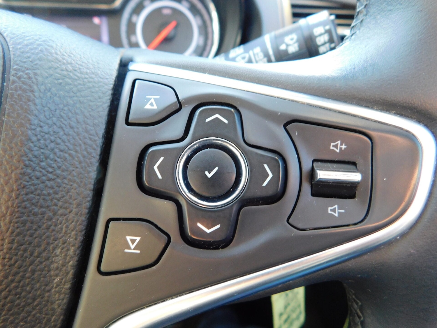 Used Vauxhall Insignia 2014 for sale - 77094524: Photo 16