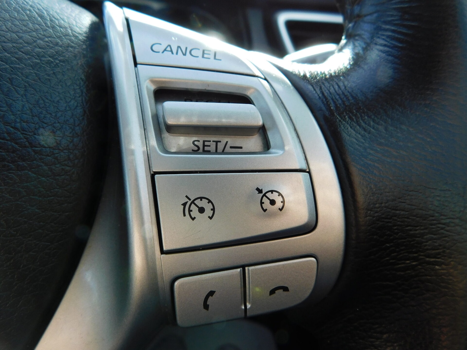 Used Nissan X-Trail 2014 for sale - 77830081: Photo 17