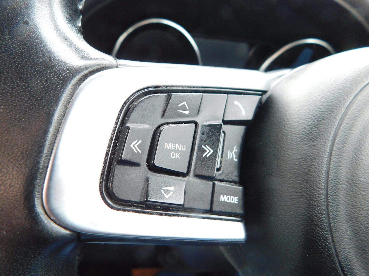 Used Jaguar XF 2019 for sale - 77461303: Photo 16