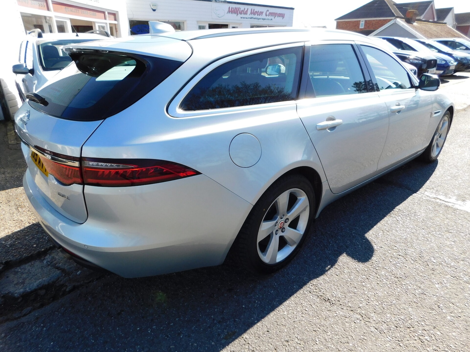 Used Jaguar XF 2019 for sale - 77461303: Photo 5