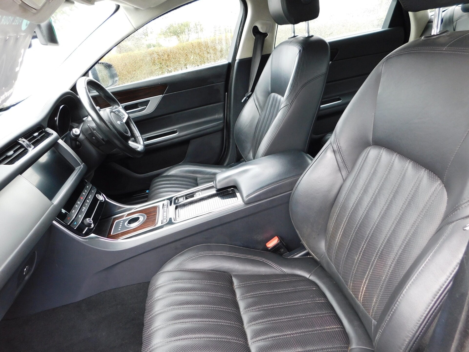 Used Jaguar XF 2019 for sale - 77461303: Photo 8