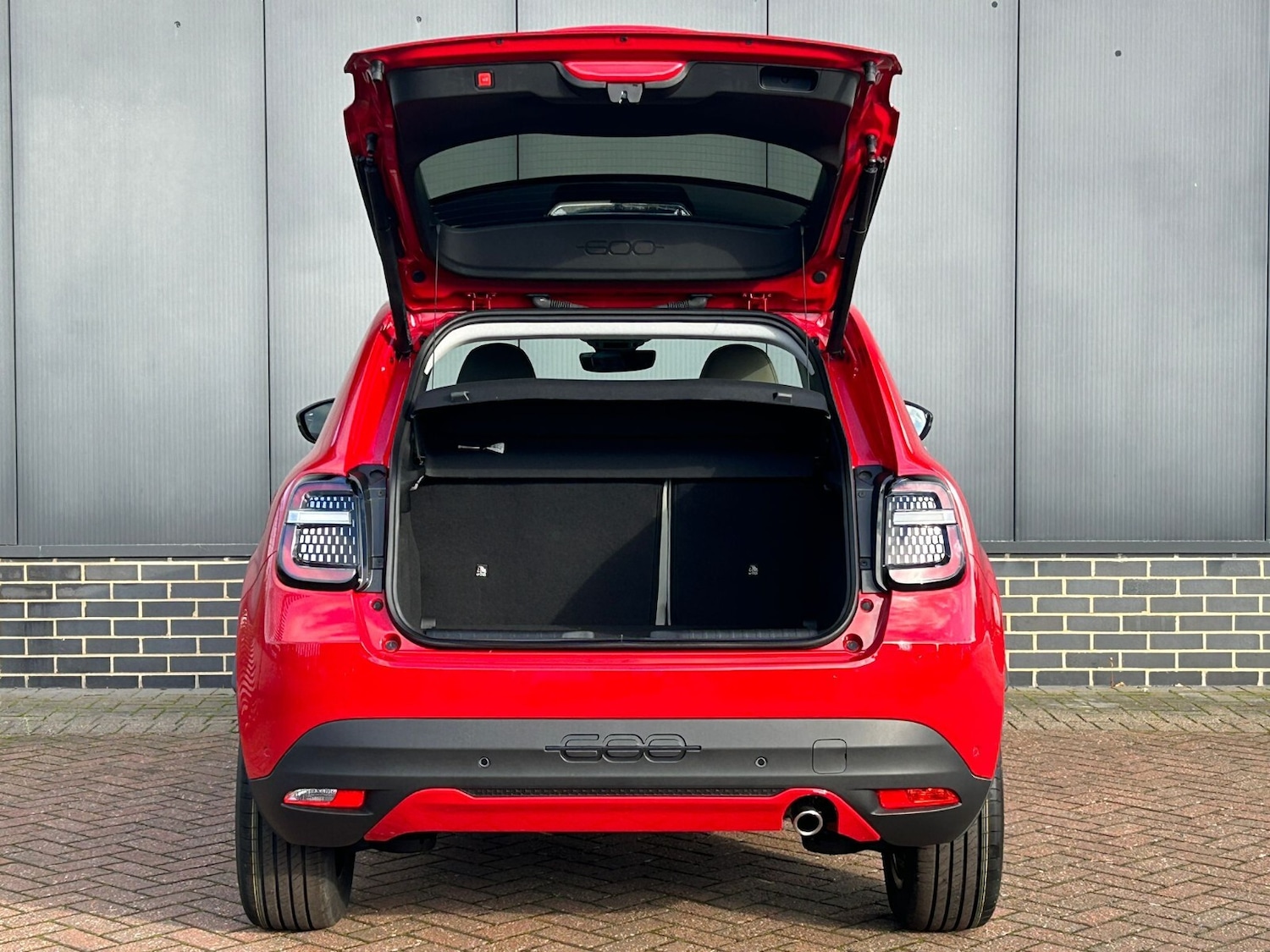 Used Fiat 600 2025 for sale - 76441980: Photo 7