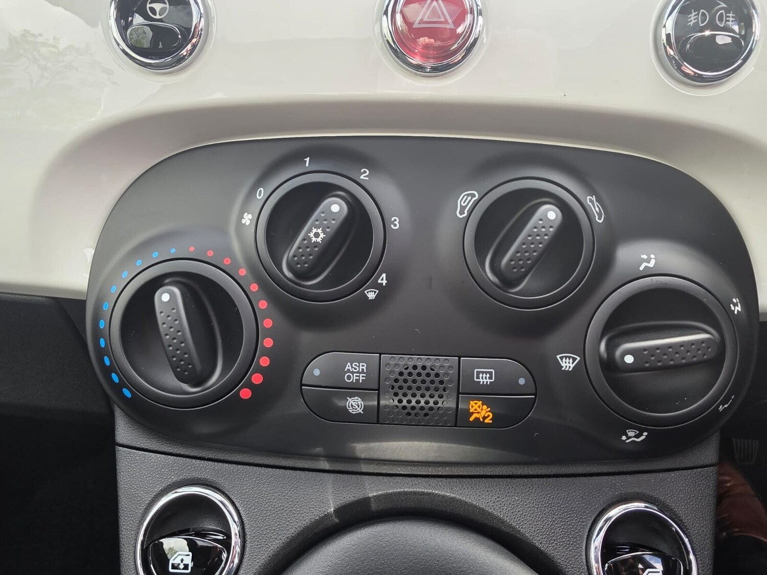 Used Fiat 500 2025 for sale - 76372887: Photo 24