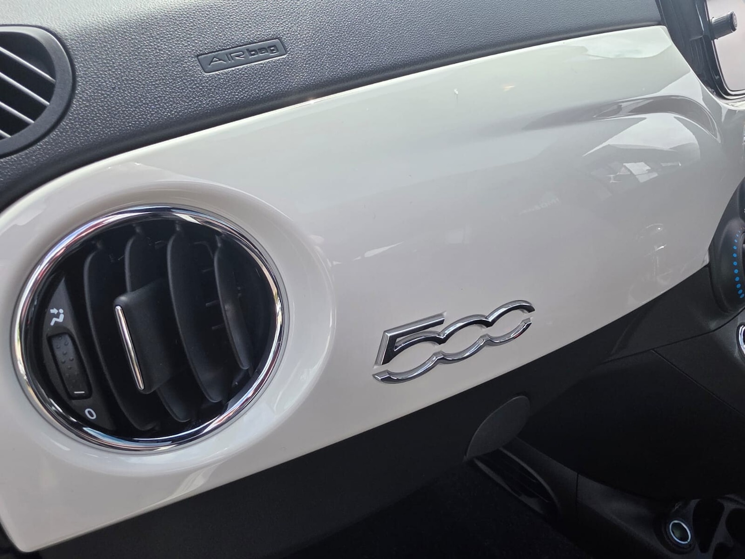 Used Fiat 500 2025 for sale - 76372887: Photo 30