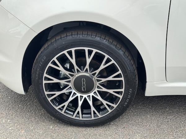 Used Fiat 500 2025 for sale - 76328157: Photo 10