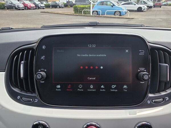 Used Fiat 500 2025 for sale - 75354589: Photo 32