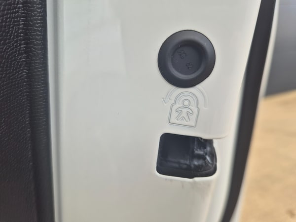Used Peugeot 5008 2024 for sale - 75672009: Photo 15
