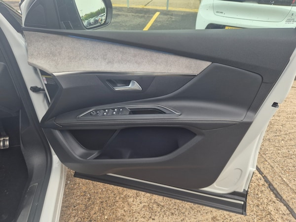 Used Peugeot 5008 2024 for sale - 75672009: Photo 26
