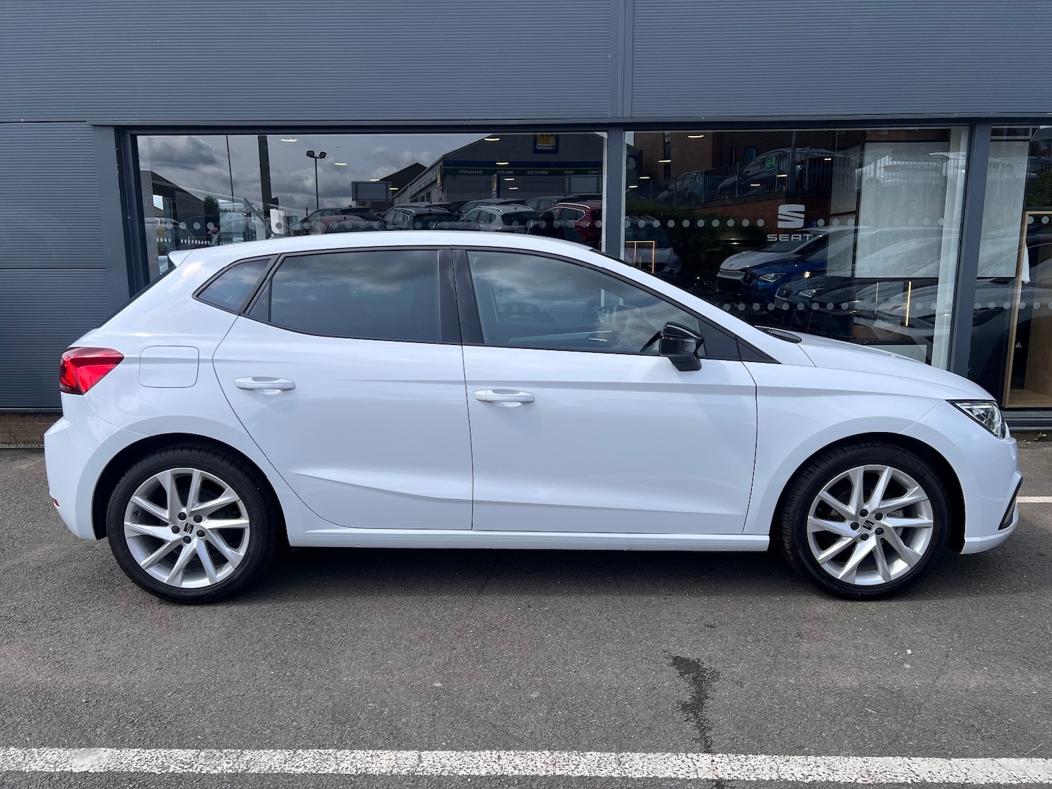 Used SEAT Ibiza 2024 for sale - 76915113: Photo 4