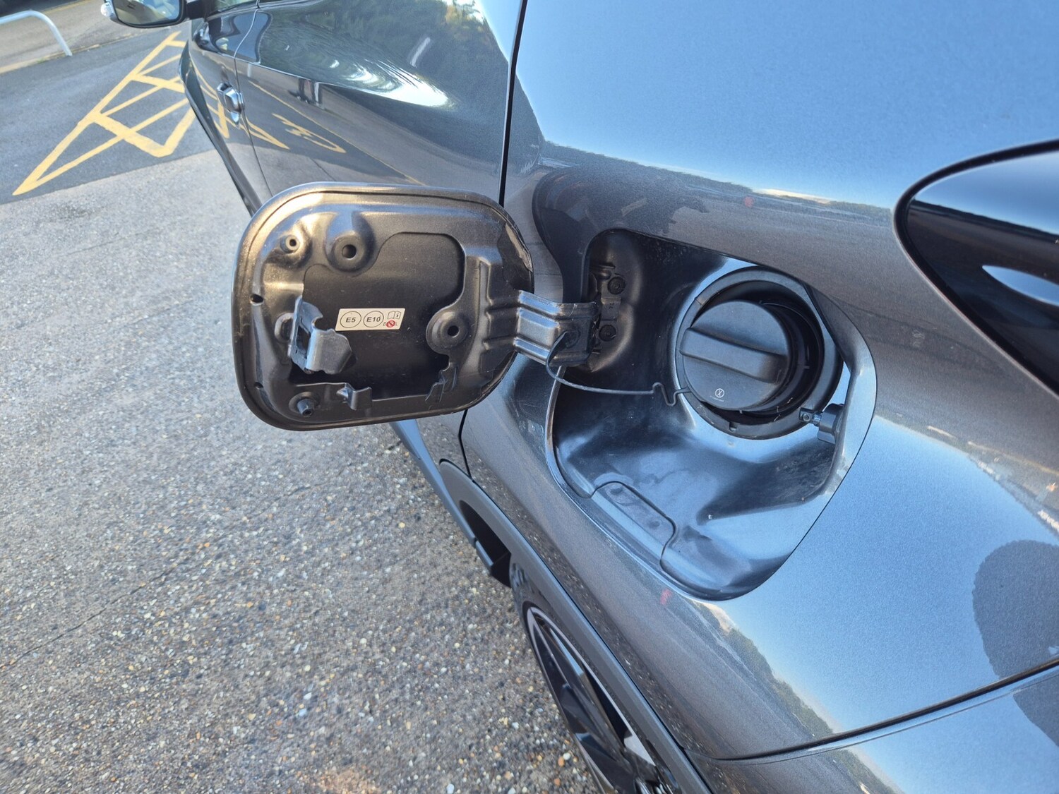 Used Toyota C-HR 2022 for sale - 78036831: Photo 21