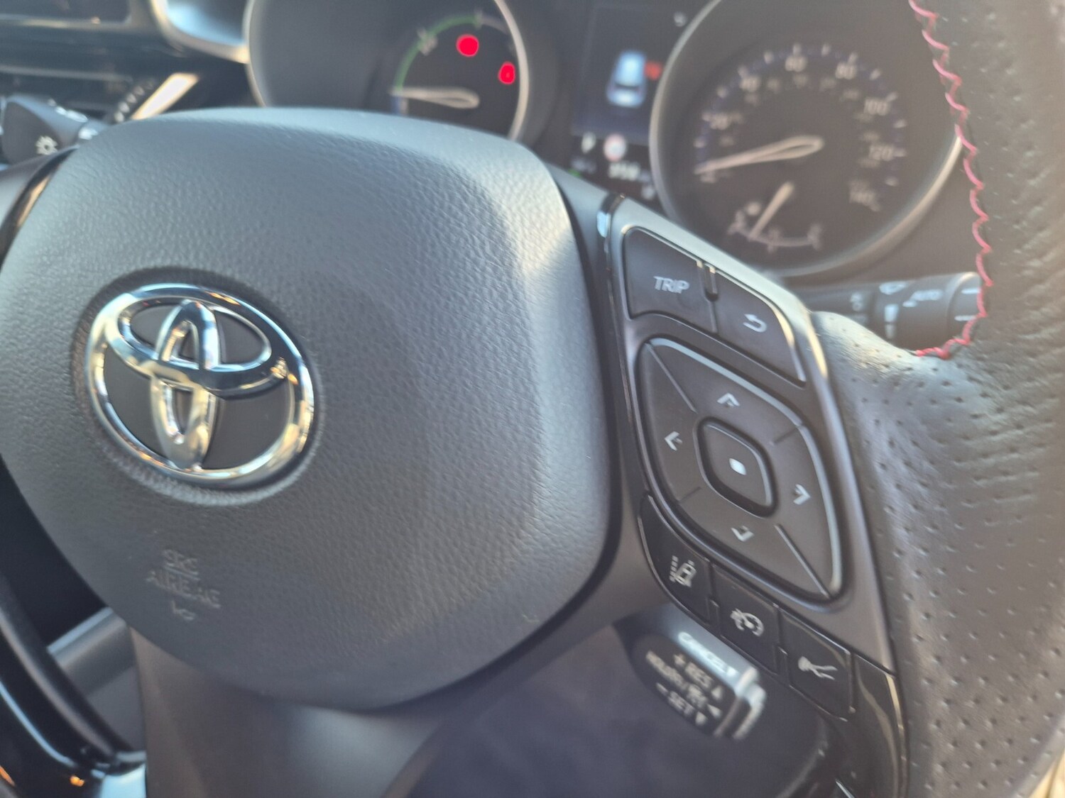 Used Toyota C-HR 2022 for sale - 78036831: Photo 35