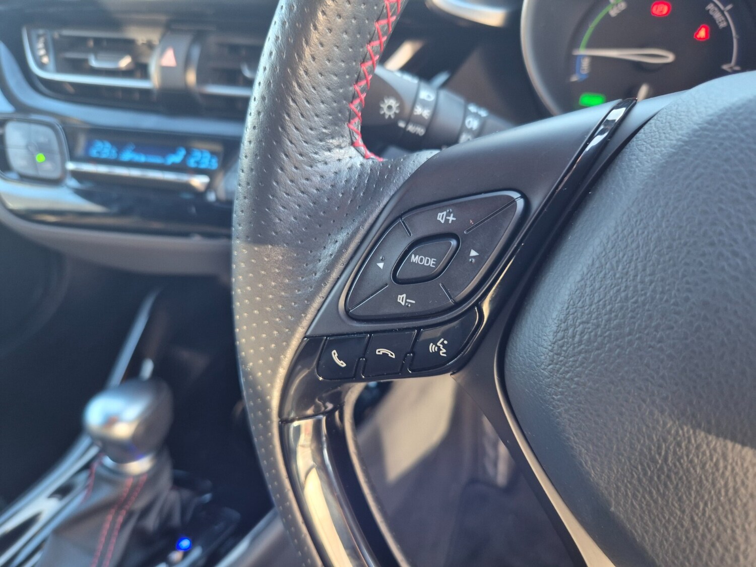 Used Toyota C-HR 2022 for sale - 78036831: Photo 36