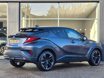 Used Toyota C-HR 2022 for sale - 78036831: Photo