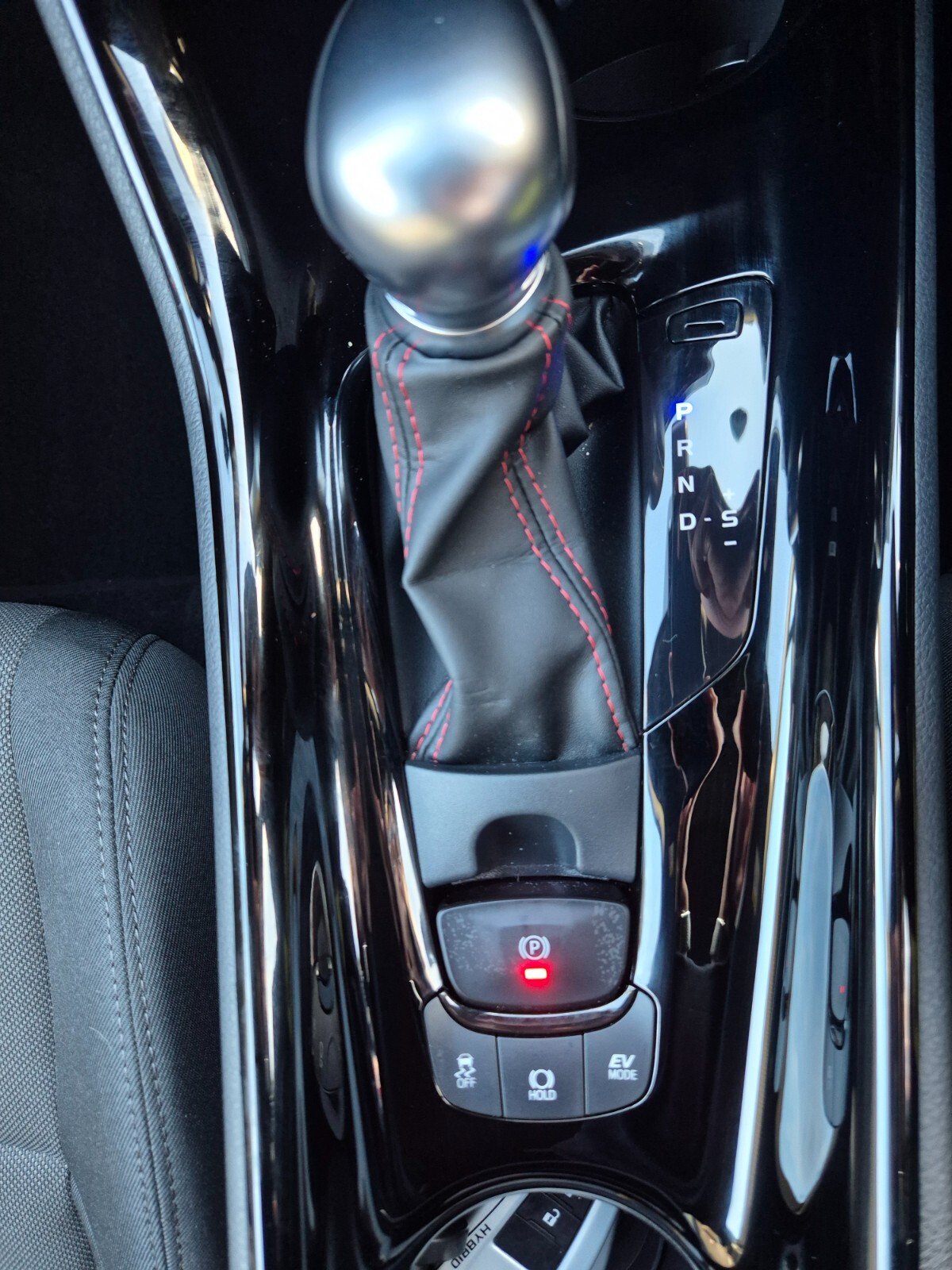 Used Toyota C-HR 2022 for sale - 78036831: Photo 54