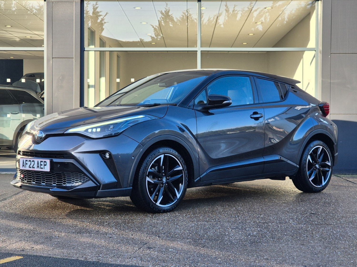 Used Toyota C-HR 2022 for sale - 78036831: Photo 7