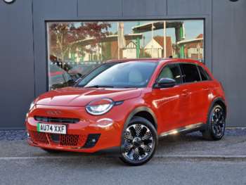 Used Fiat 600 2024 for sale - 75354710: Photo