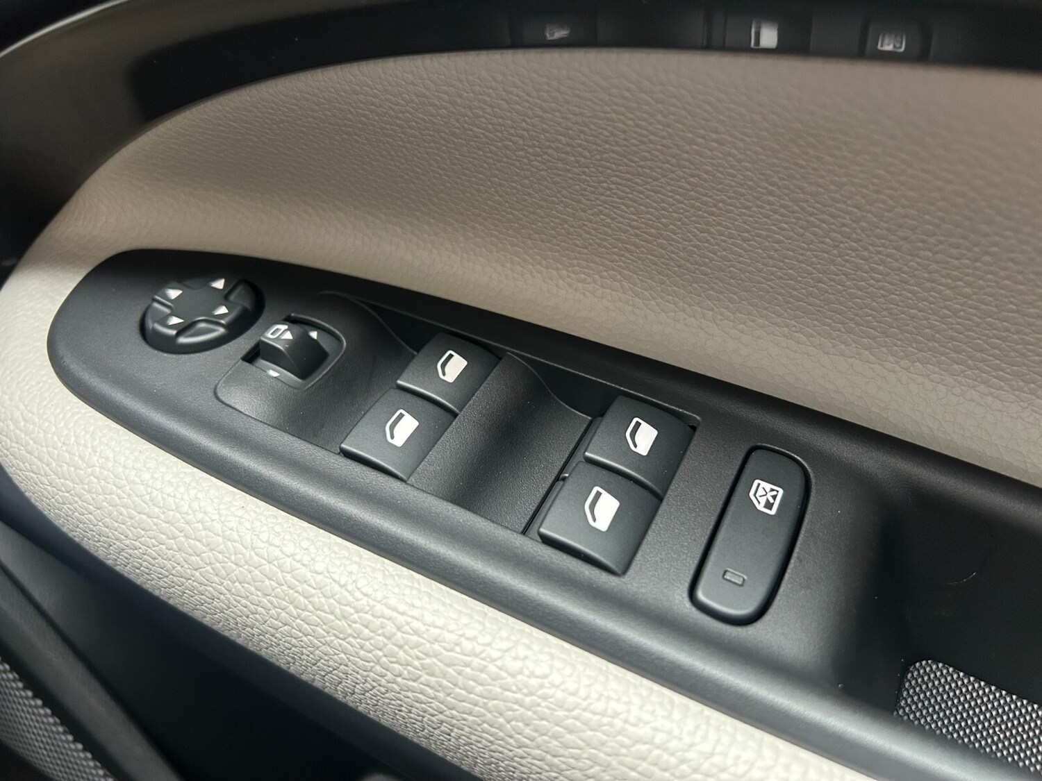 Used Fiat 600 2025 for sale - 77092535: Photo 31