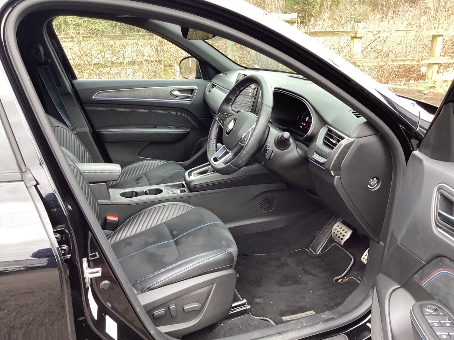 Used Renault Arkana 2023 for sale - 76954491: Photo 18