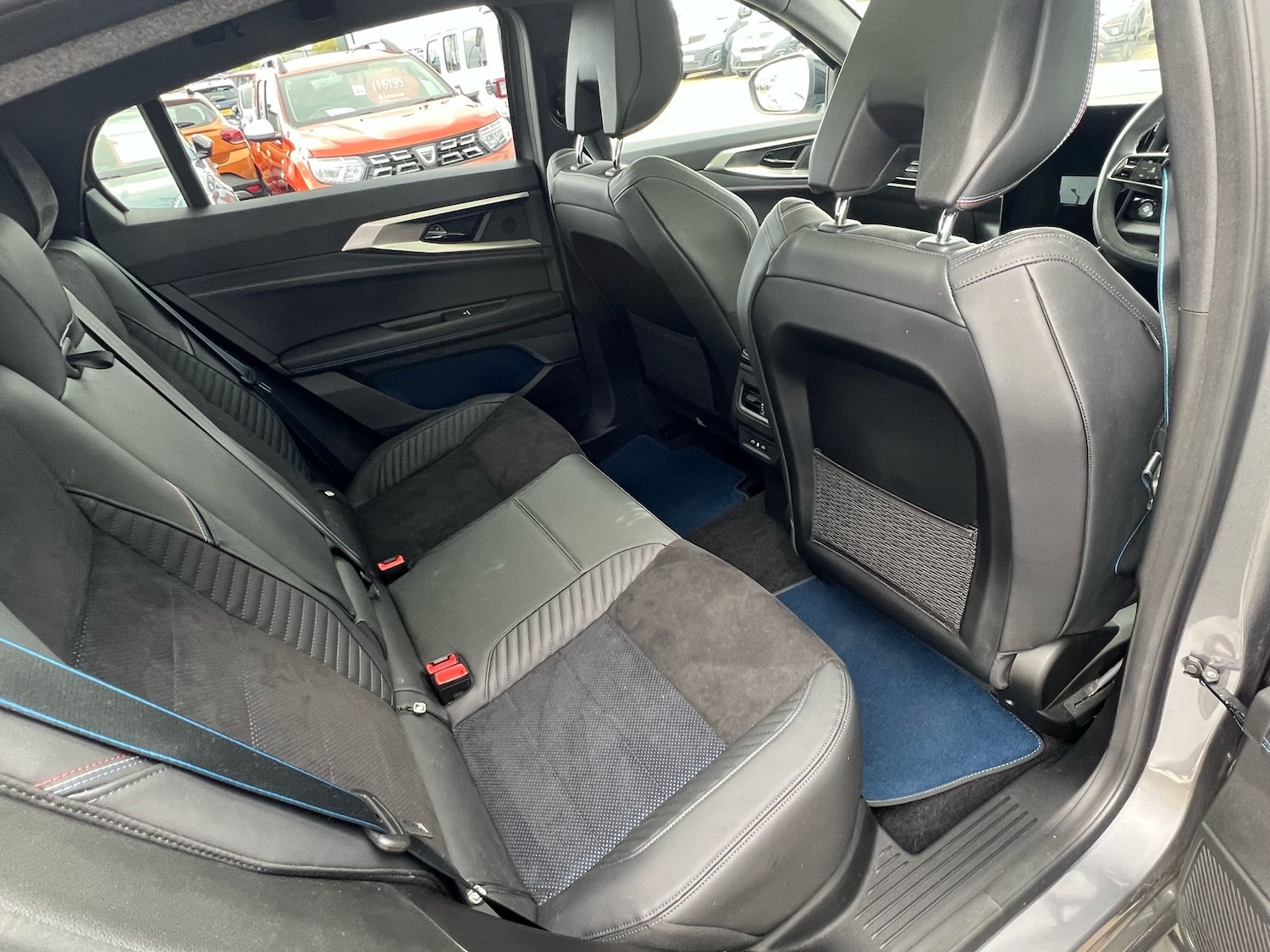 Used Renault Other 2024 for sale - 76869085: Photo 10