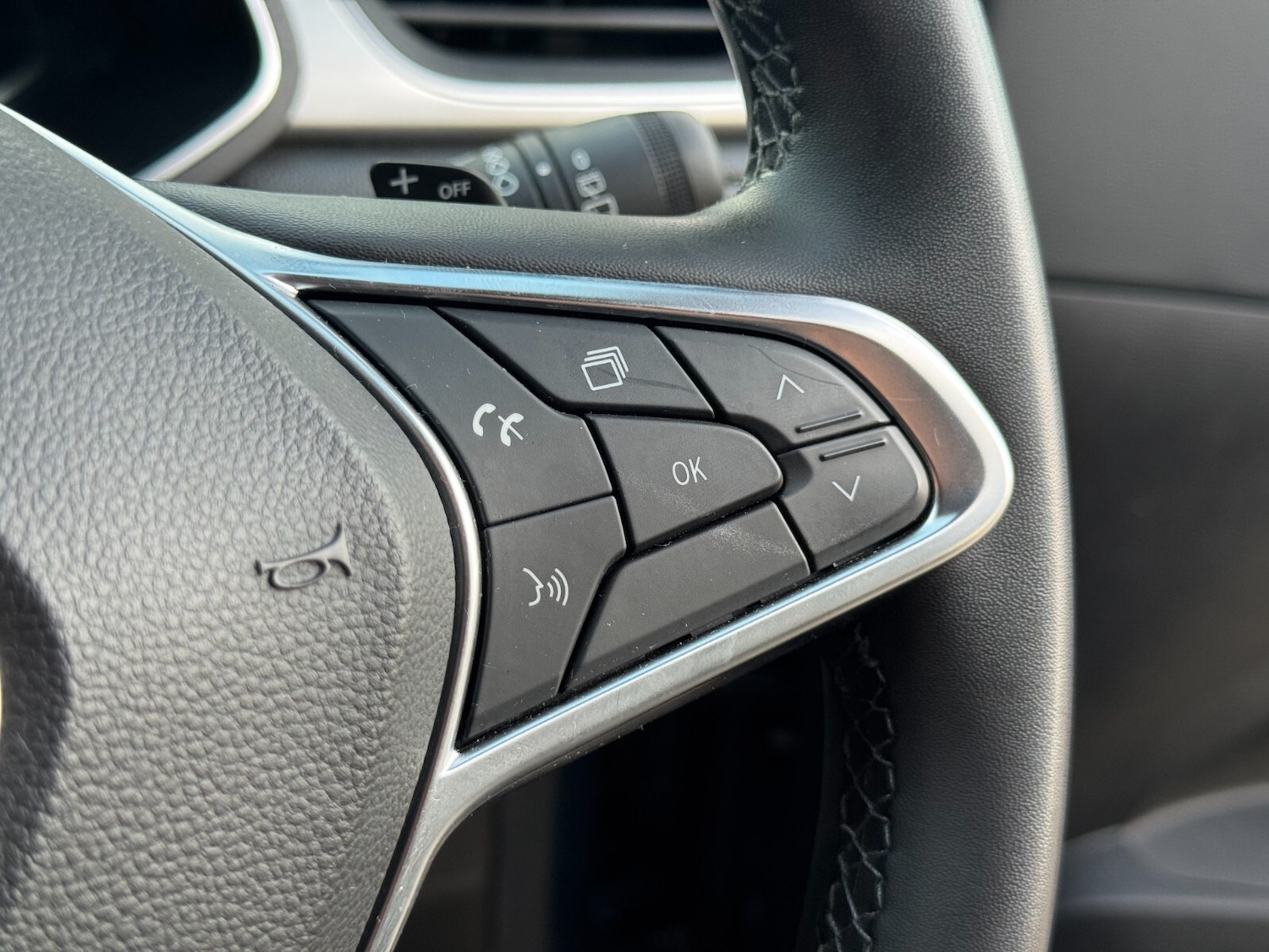 Used Renault Captur 2022 for sale - 77803787: Photo 34