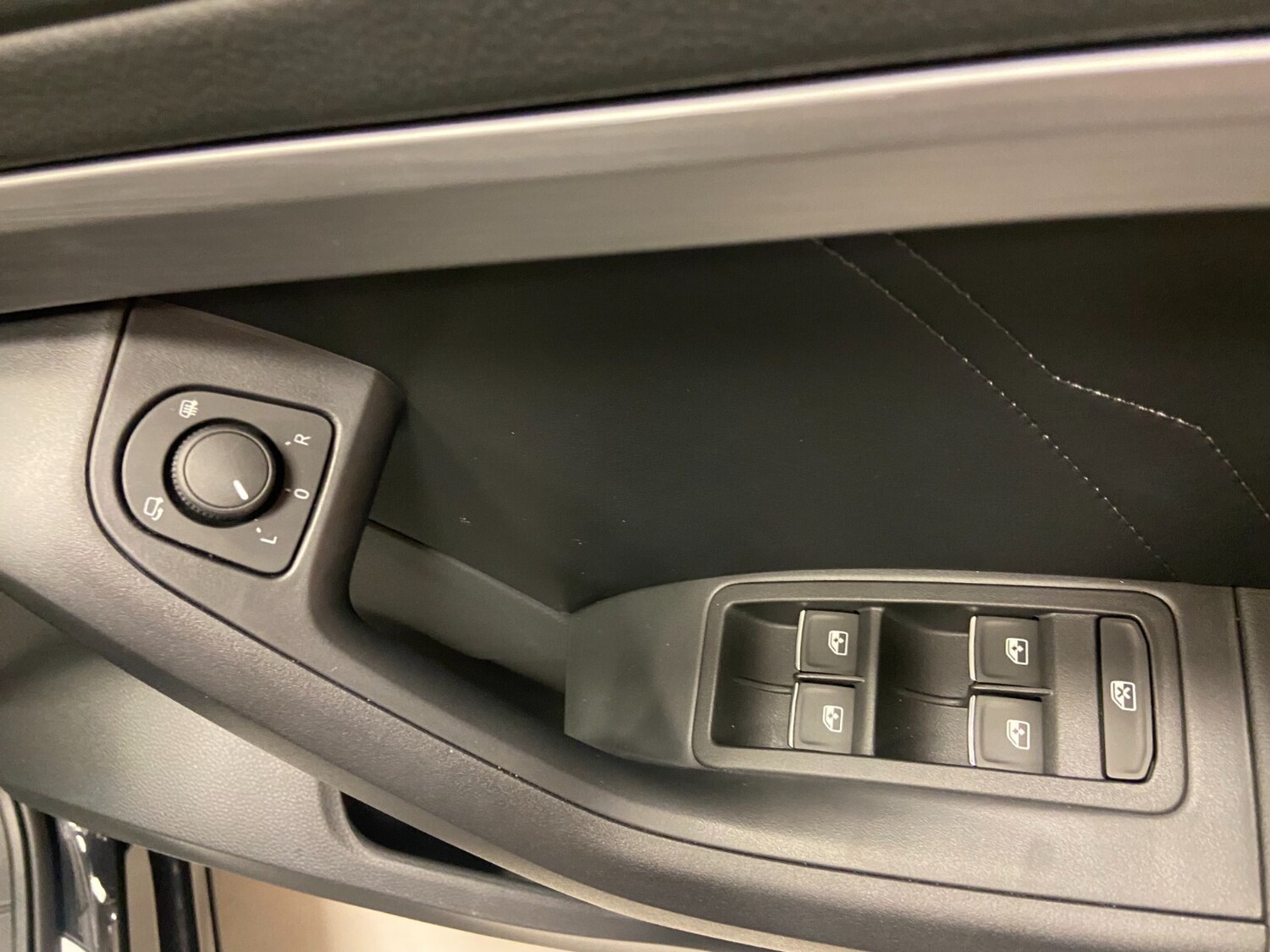 Used SEAT Ateca 2024 for sale - 76788373: Photo 12