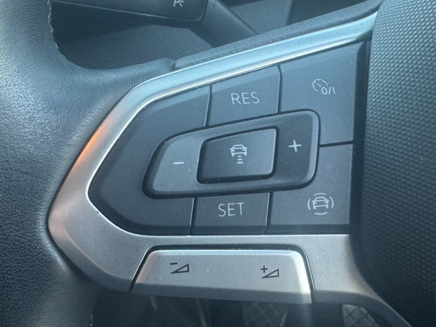 Used Volkswagen T-Cross 2021 for sale - 76361749: Photo 29