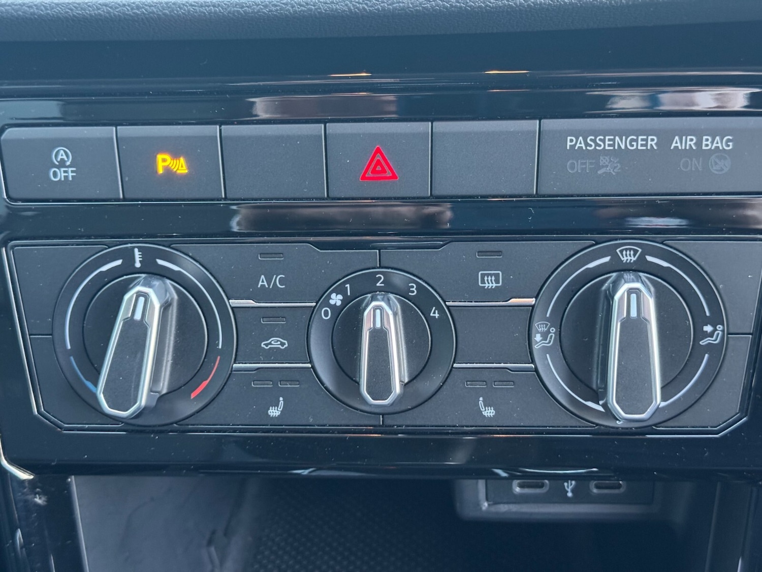 Used Volkswagen T-Cross 2021 for sale - 76361749: Photo 36