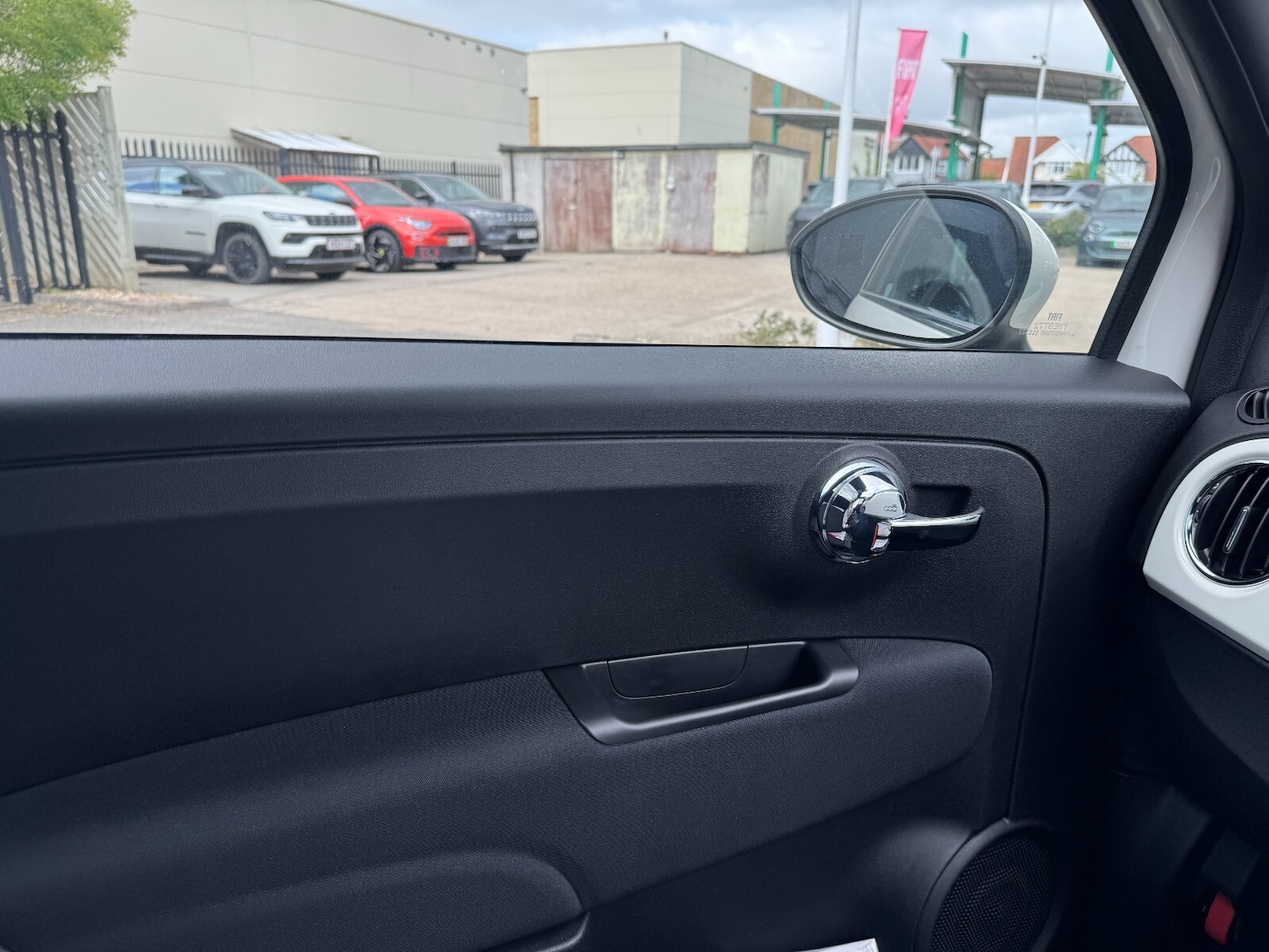 Used Fiat 500 2025 for sale - 76804062: Photo 36