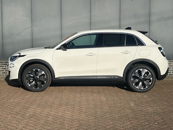 Used Fiat 600 2025 for sale - 77092560: Photo