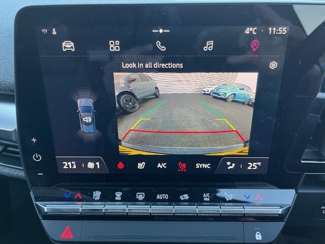 Used Renault Megane E Tech 2023 for sale - 76954492: Photo 31