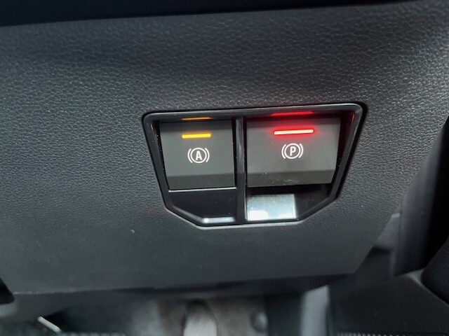 Used Renault Megane E Tech 2023 for sale - 76954492: Photo 41