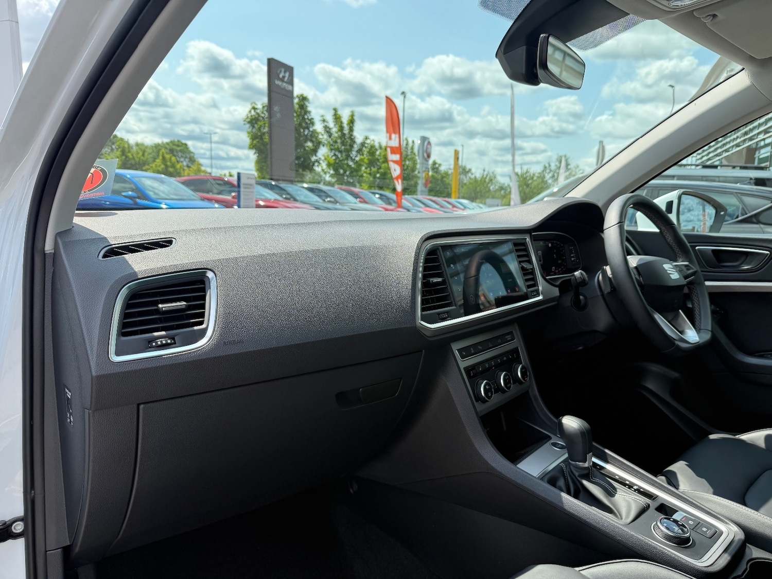 Used SEAT Ateca 2024 for sale - 76788369: Photo 2