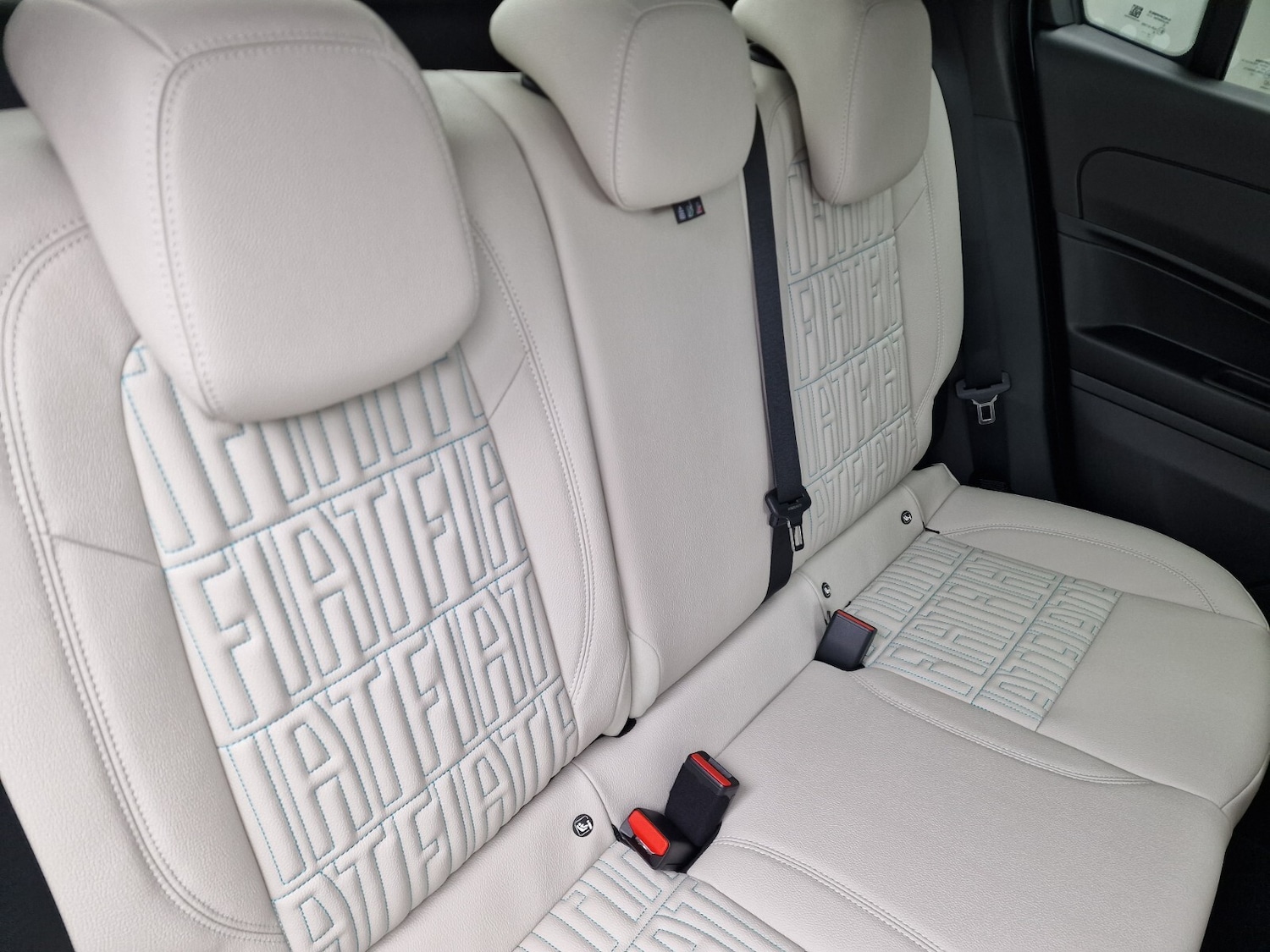 Used Fiat 600e 2024 for sale - 76540155: Photo 21