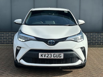 Used Toyota C-HR 2023 for sale - 77732400: Photo
