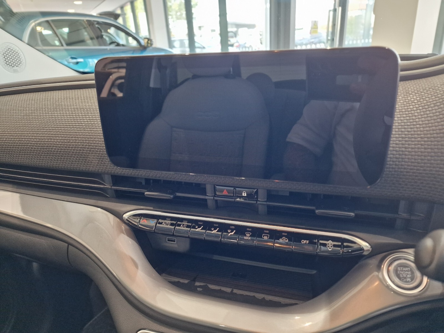 Used Fiat 500 2025 for sale - 76428195: Photo 19