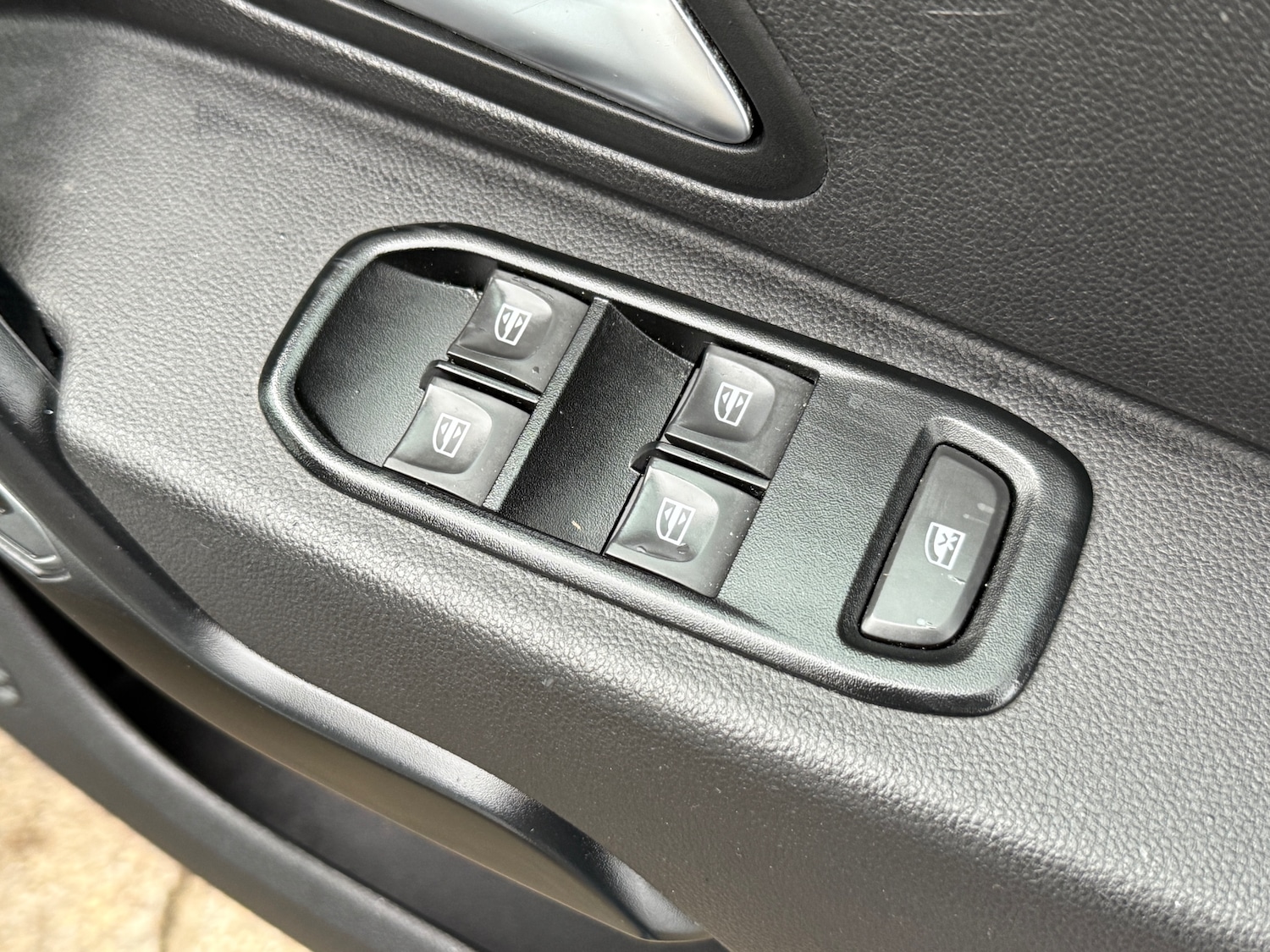 Used Dacia Duster 2019 for sale - 76625884: Photo 31