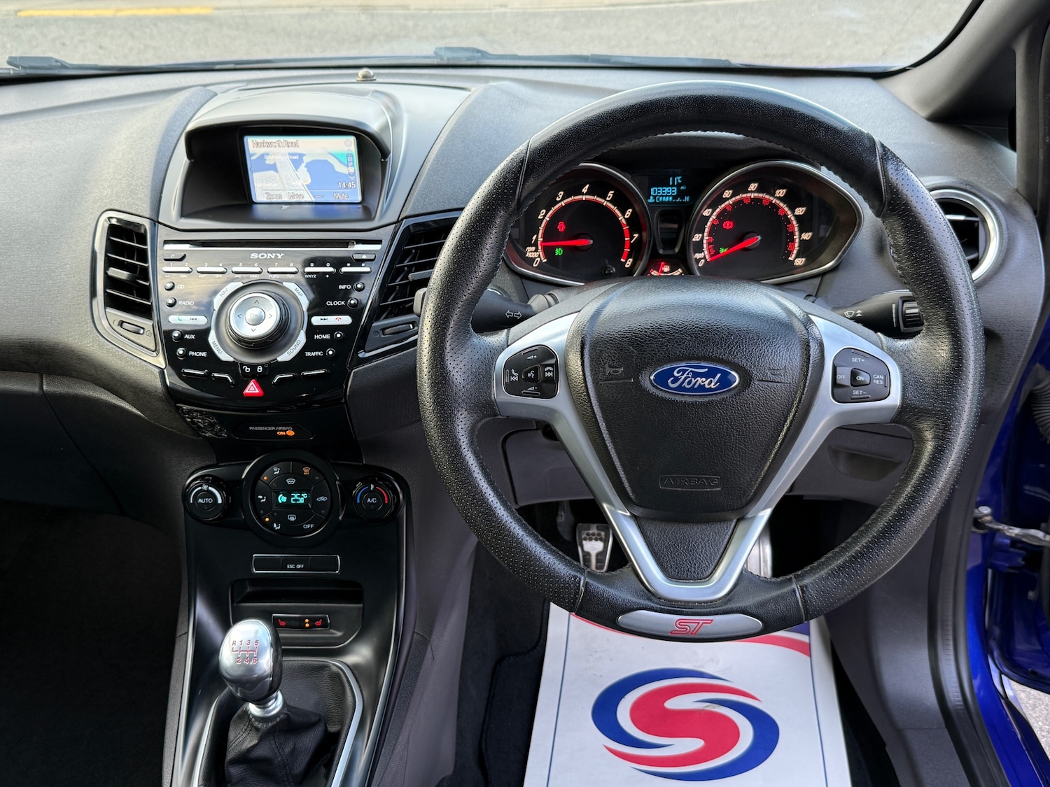 Used Ford Fiesta 2014 for sale - 77638890: Photo 11