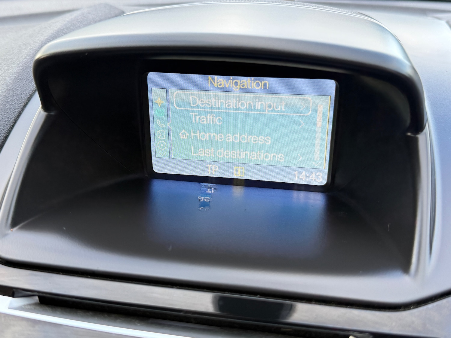 Used Ford Fiesta 2014 for sale - 77638890: Photo 29