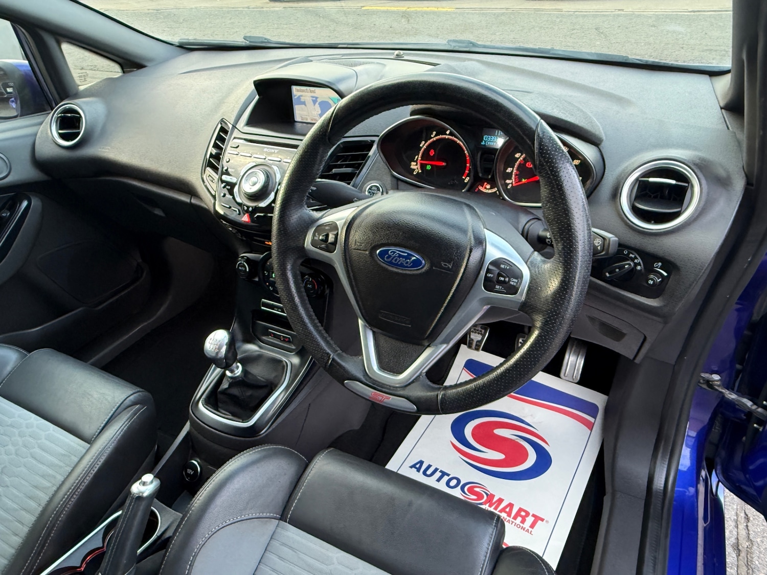 Used Ford Fiesta 2014 for sale - 77638890: Photo 9