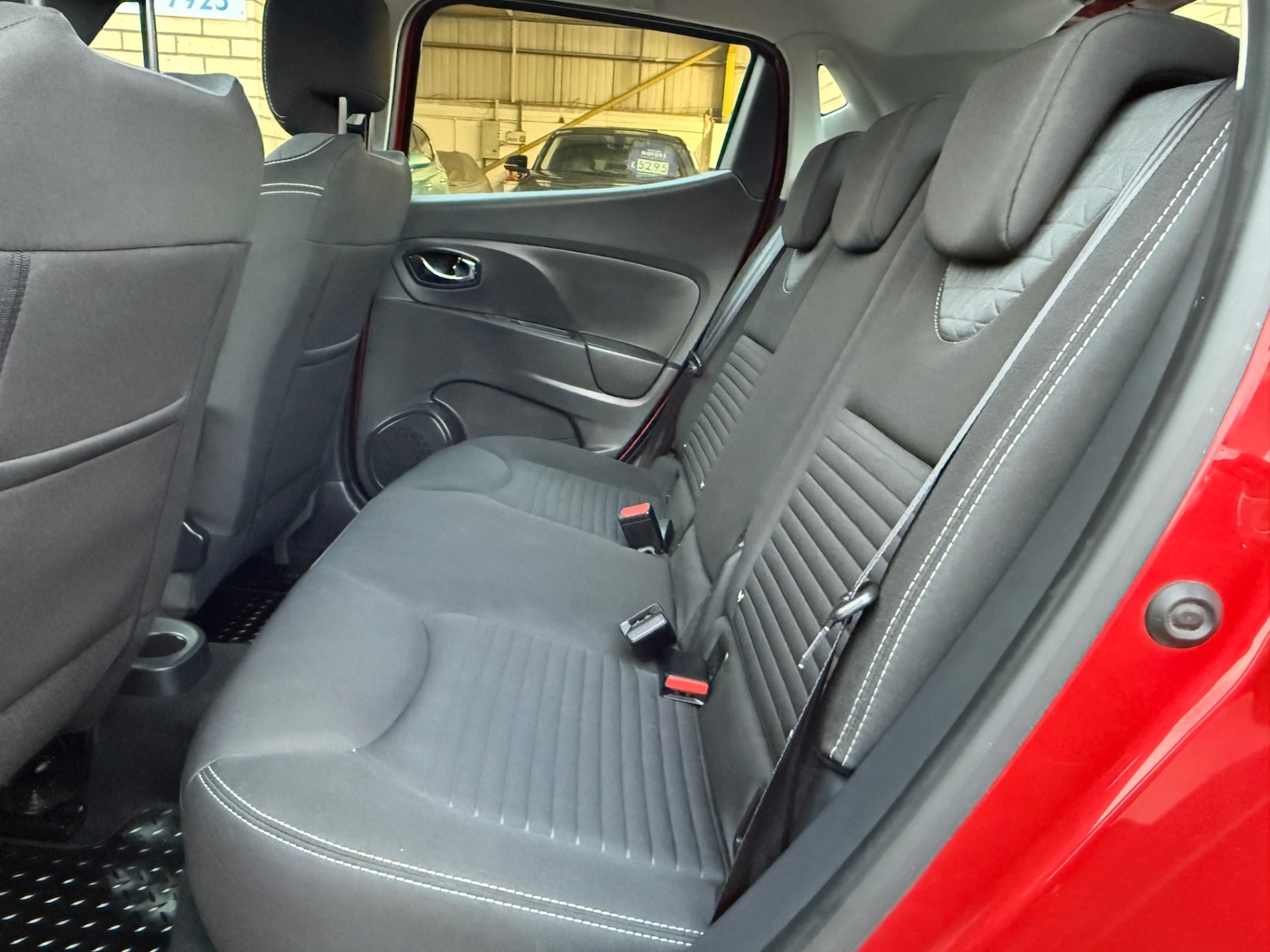 Used Renault Clio 2014 for sale - 77114437: Photo 18