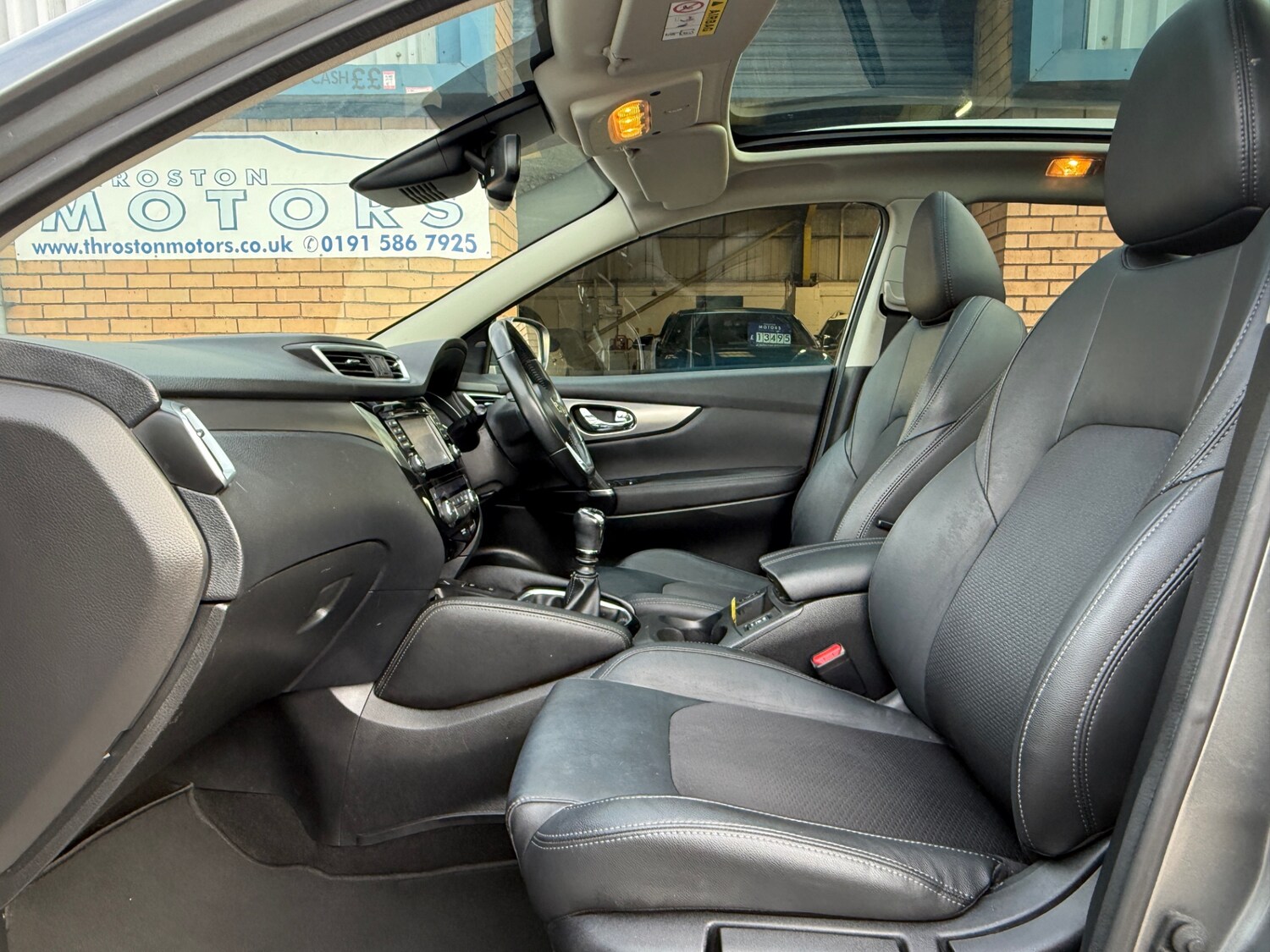 Used Nissan Qashqai 2018 for sale - 77888477: Photo 16