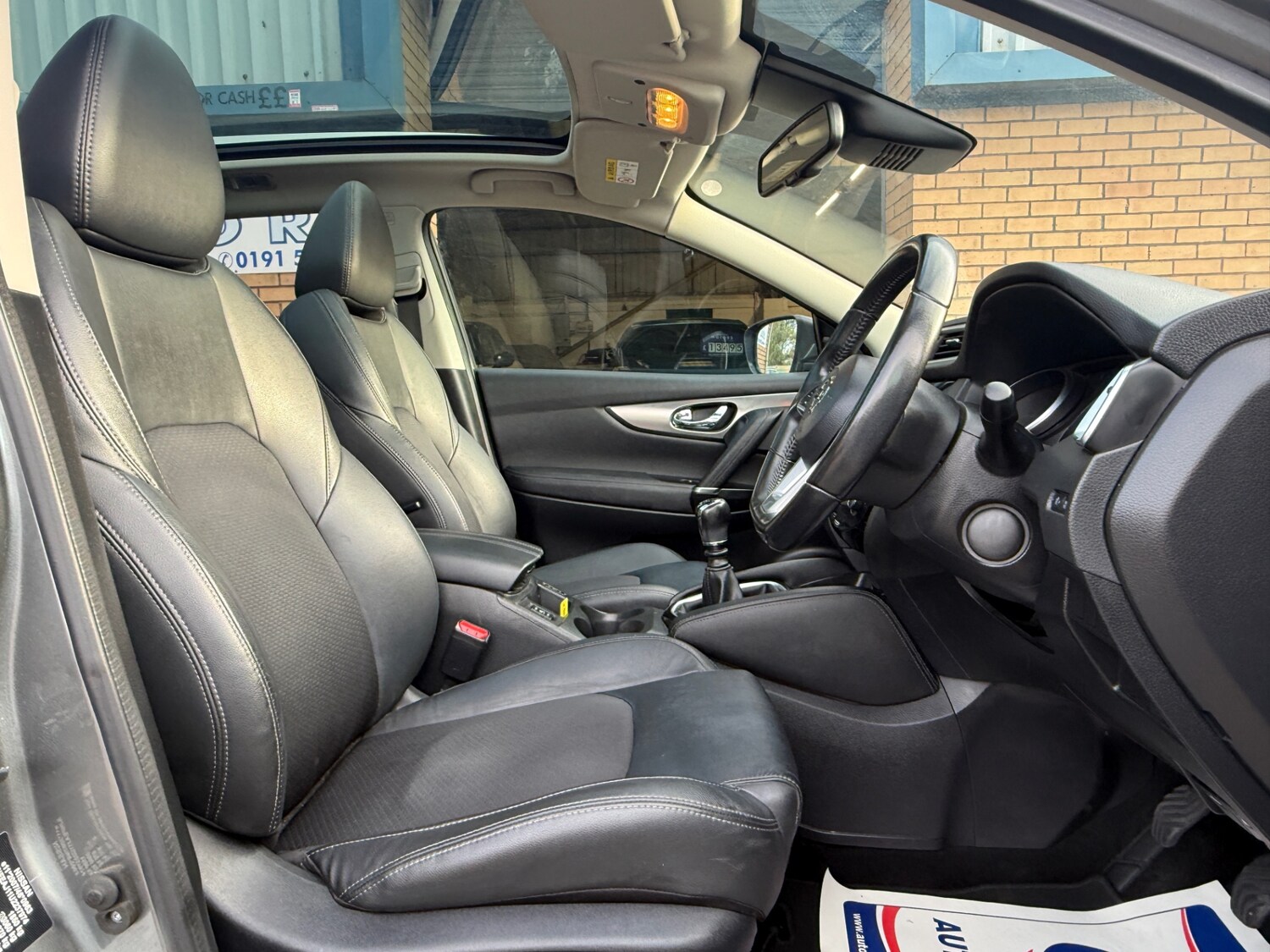 Used Nissan Qashqai 2018 for sale - 77888477: Photo 18