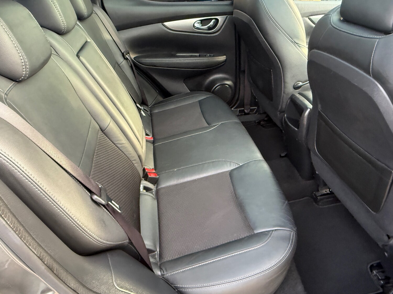 Used Nissan Qashqai 2018 for sale - 77888477: Photo 20